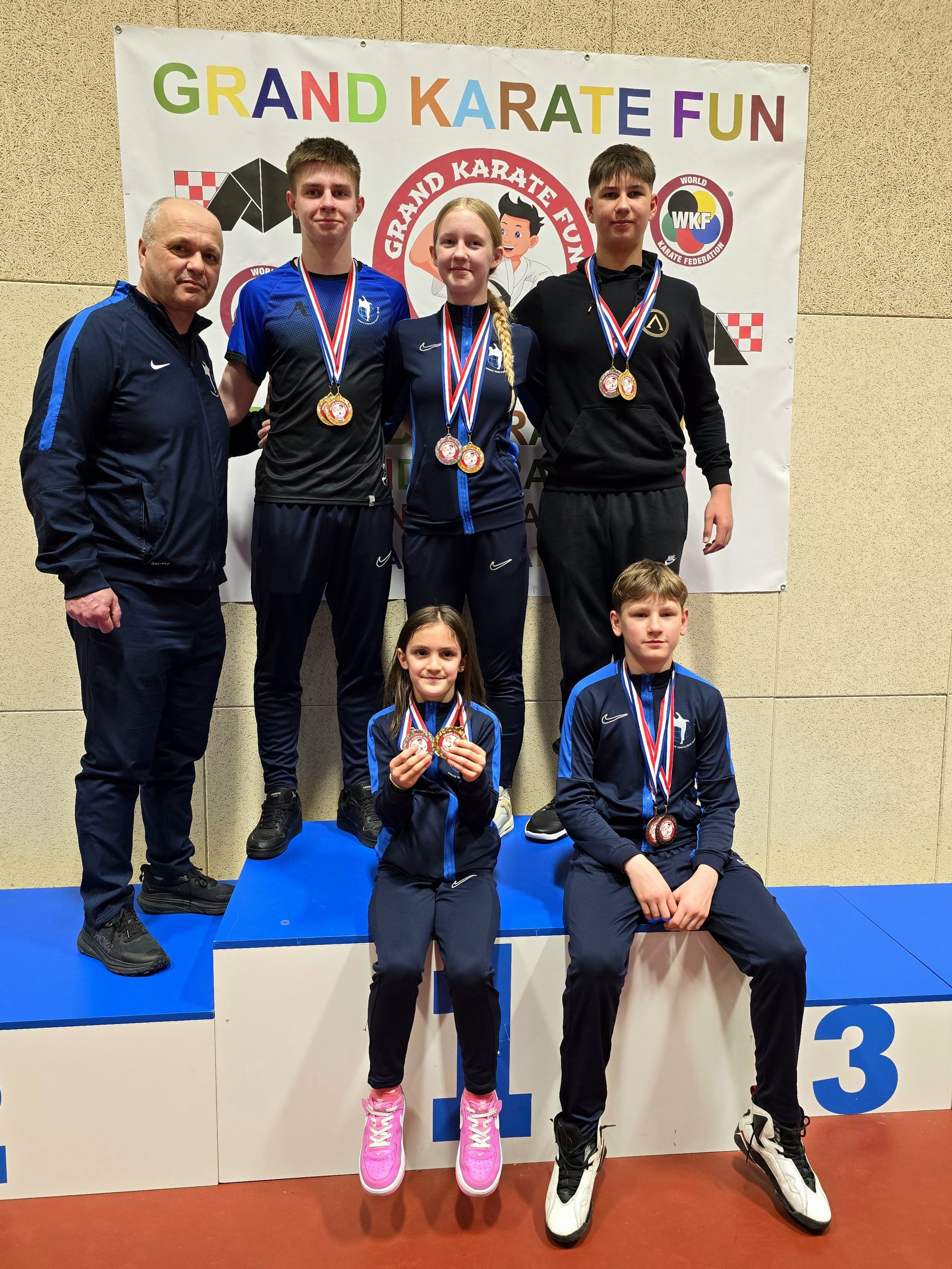 KK Globus Turnir Ivanja Reka (4)