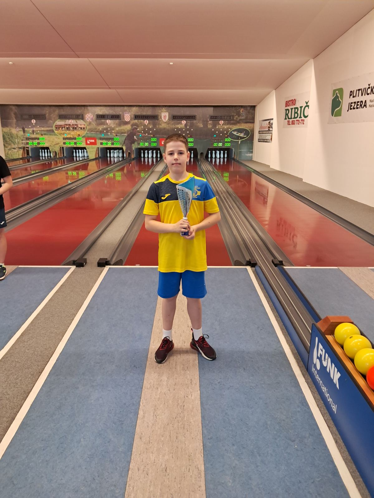 KK Željezničar mladi (1)