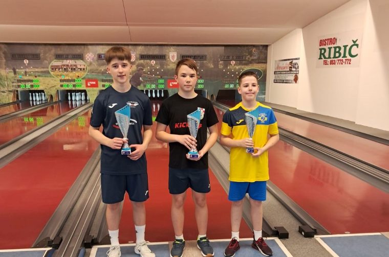 KK Željezničar mladi (2) 22