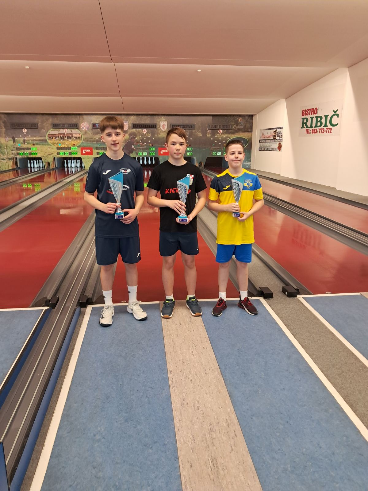 KK Željezničar mladi (2)