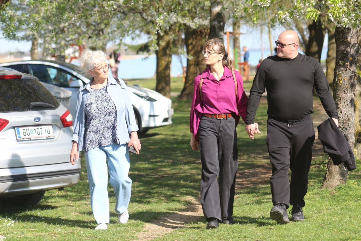 KLIKOM PO MARINI Uskrs na Dravi privukao brojne građane, šetače i rekreativce (10)