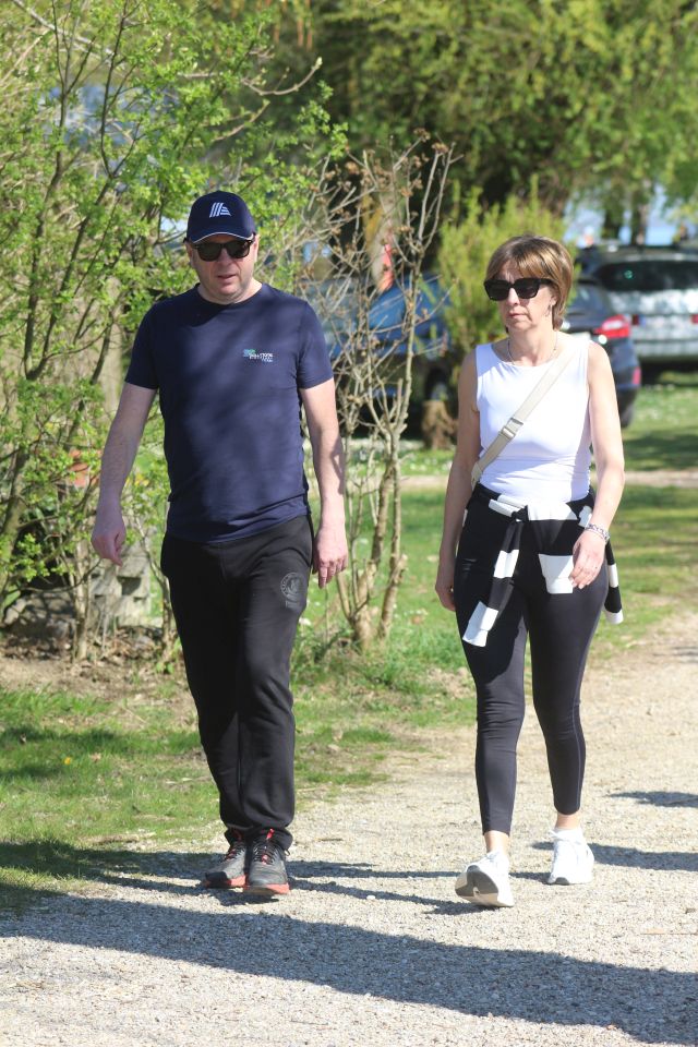 KLIKOM PO MARINI Uskrs na Dravi privukao brojne građane, šetače i rekreativce (46)