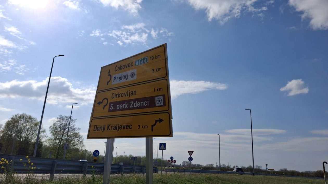 KOLNIK U OPASNOSTI Znak na rotoru kod Cirkovljana njiše se i prijeti padom (1)