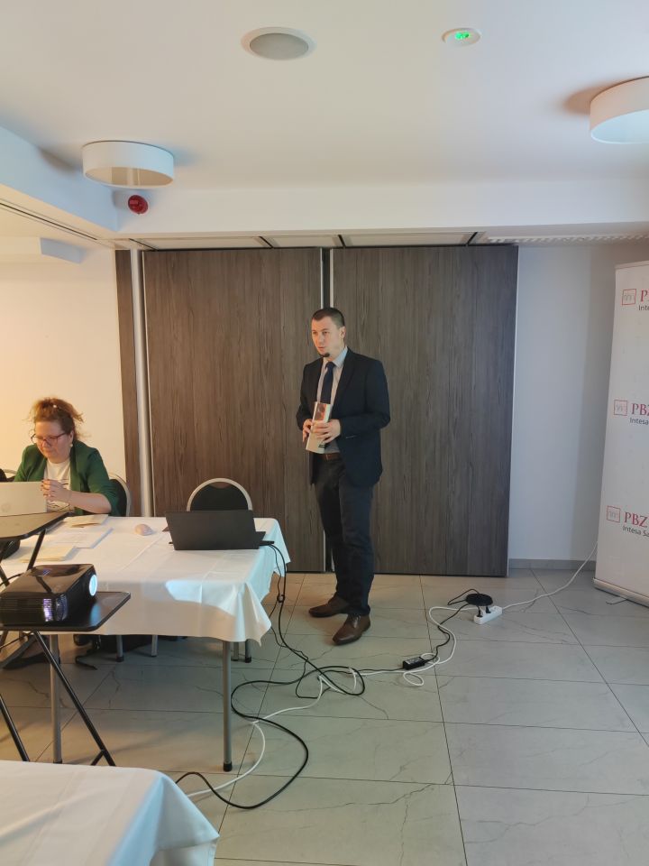 KOMUNIKOLOŠKA ŠKOLA Studentima predstavljen rad Ogranka Matice hrvatske u Čakovcu (4)