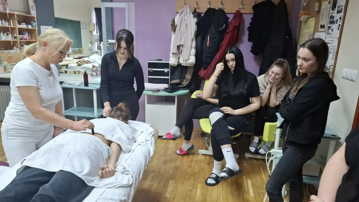 KORISNO Tradicionalne kineske masaže u fokusu praktične nastave Gospodarske škole Čakovec (1)