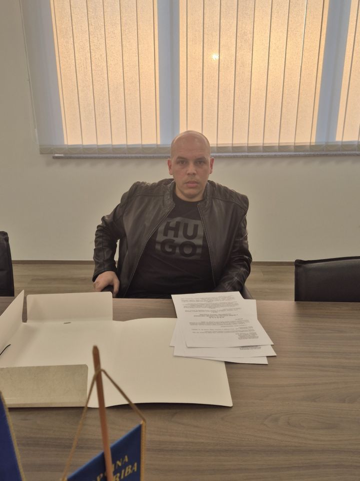 KOTORIBA U općinskoj vijećnici potpisani ugovori o poticajima za kupnju i uređenje nekretnina (2)