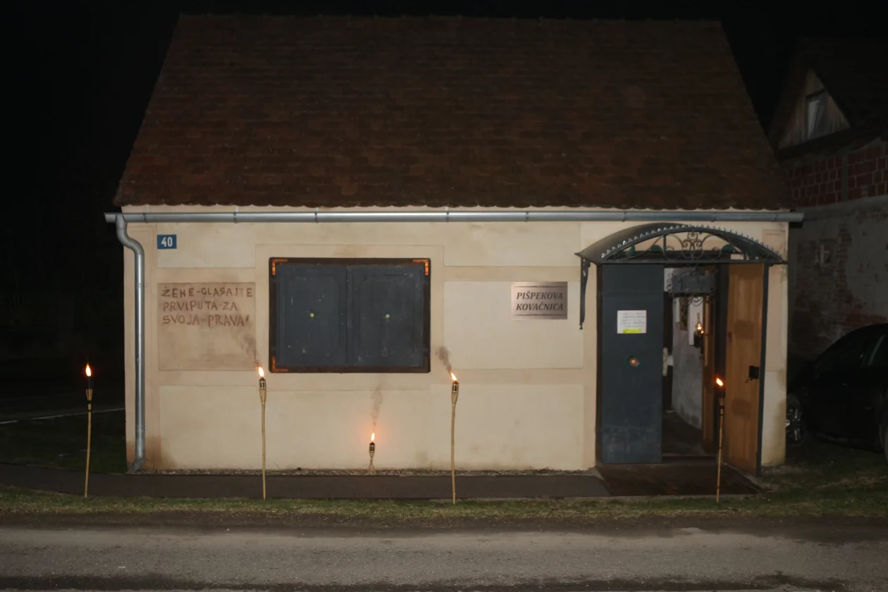 KOTORIBA noć muzeja Pišekova kovačnica i stari farof (19)