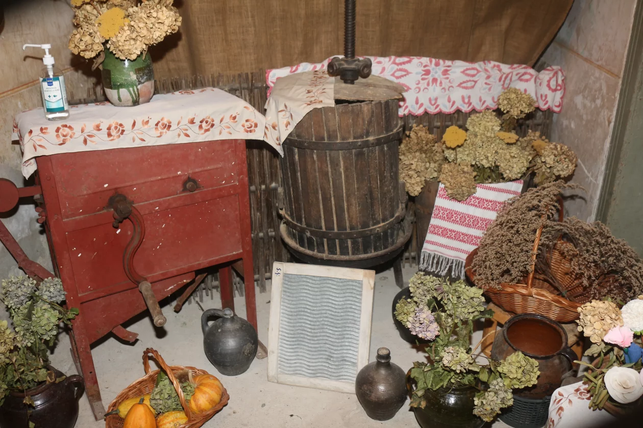 KOTORIBA noć muzeja Pišekova kovačnica i stari farof (7)