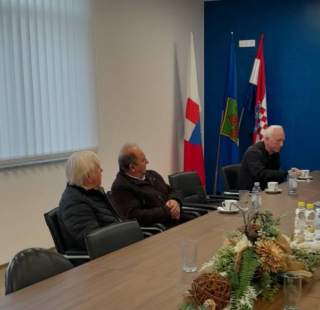 KOTORIBA – umirovljenici i načelnik Dario F (2)