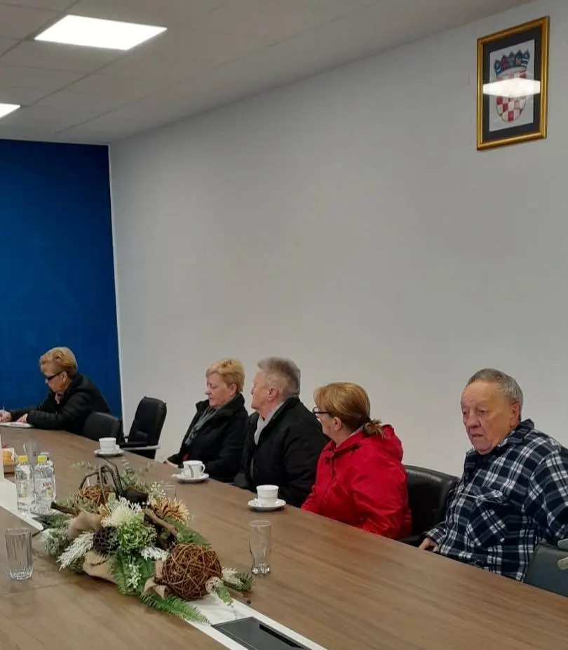 KOTORIBA – umirovljenici i načelnik Dario F (4)