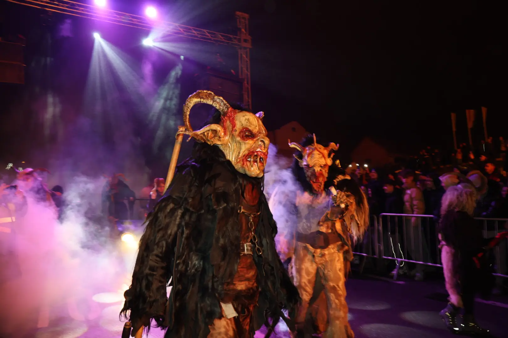 KRAMPUSLAUF SVETI MARTIN (11) KRAMPUSLAUF SVETI MARTIN (11)