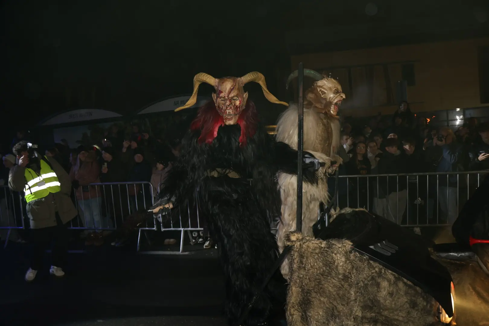 KRAMPUSLAUF SVETI MARTIN (14) KRAMPUSLAUF SVETI MARTIN (14)