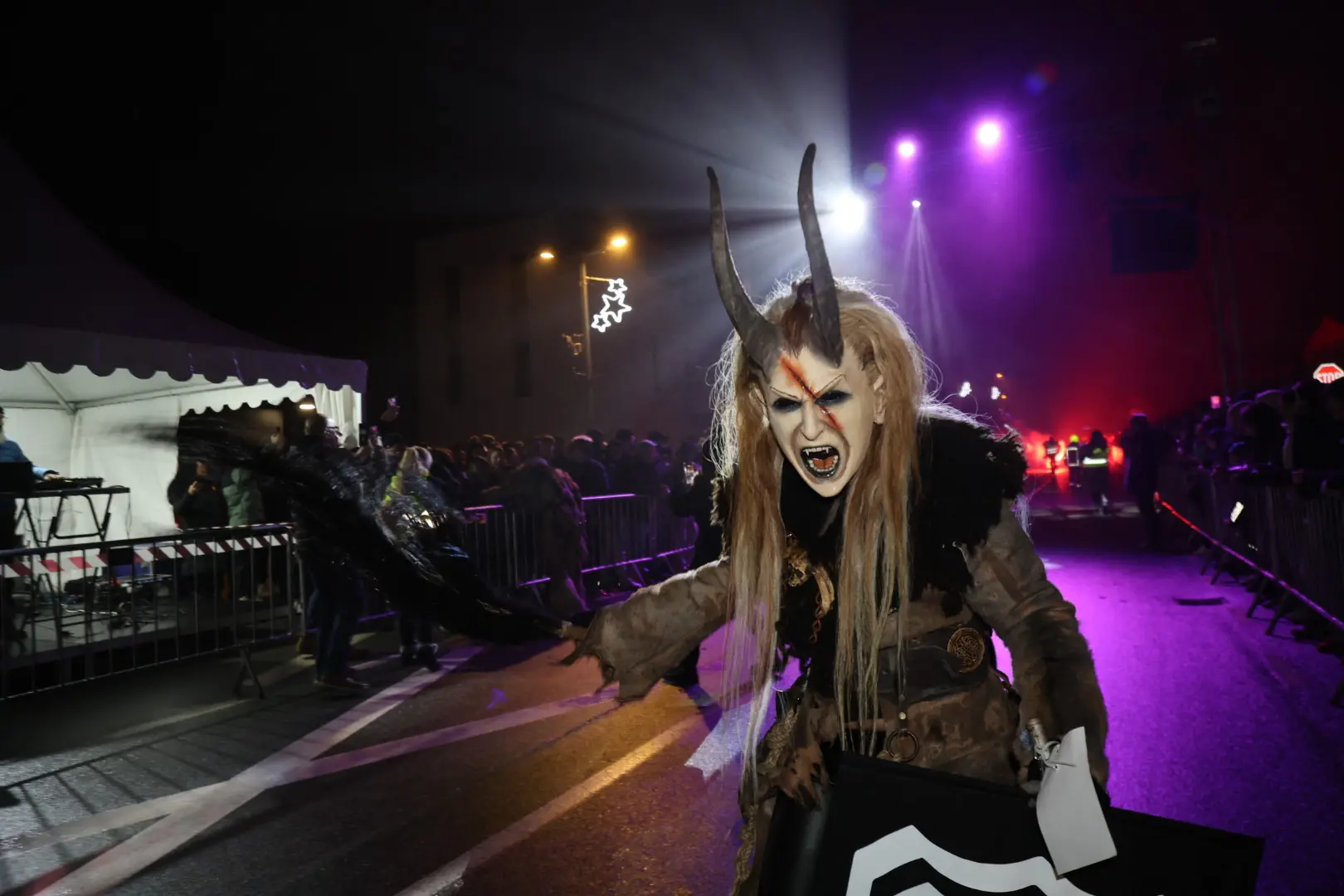 KRAMPUSLAUF SVETI MARTIN (16) KRAMPUSLAUF SVETI MARTIN (16)