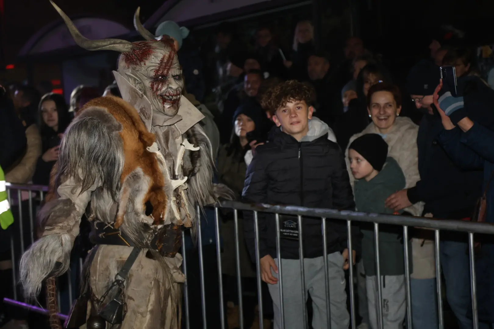 KRAMPUSLAUF SVETI MARTIN (17) KRAMPUSLAUF SVETI MARTIN (17)