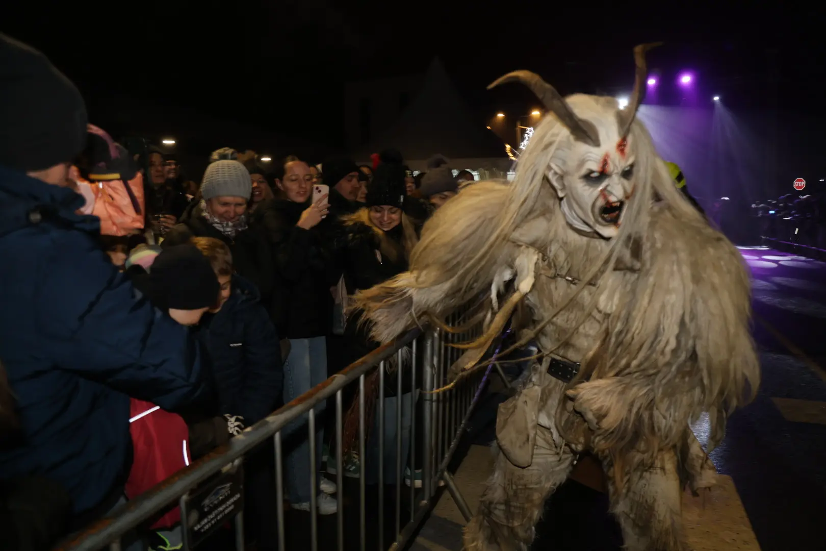 KRAMPUSLAUF SVETI MARTIN (22) KRAMPUSLAUF SVETI MARTIN (22)