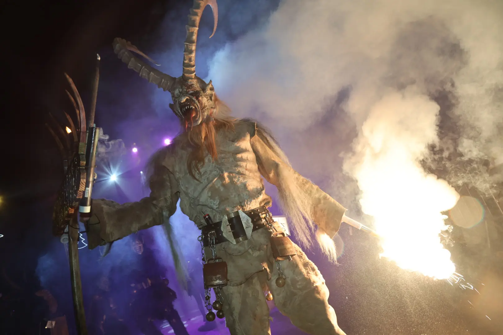 KRAMPUSLAUF SVETI MARTIN (25) KRAMPUSLAUF SVETI MARTIN (25)