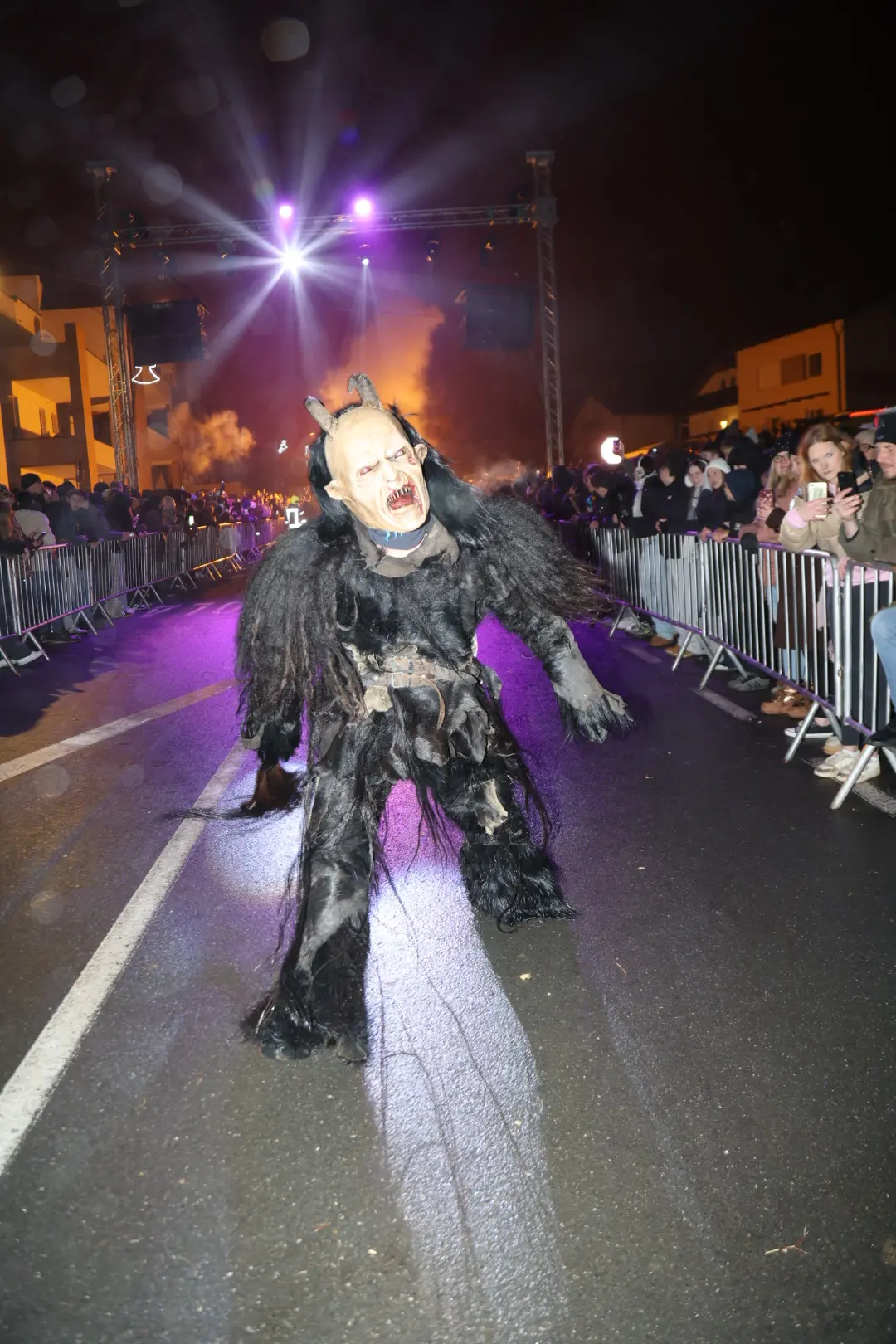 KRAMPUSLAUF SVETI MARTIN (41) KRAMPUSLAUF SVETI MARTIN (41)