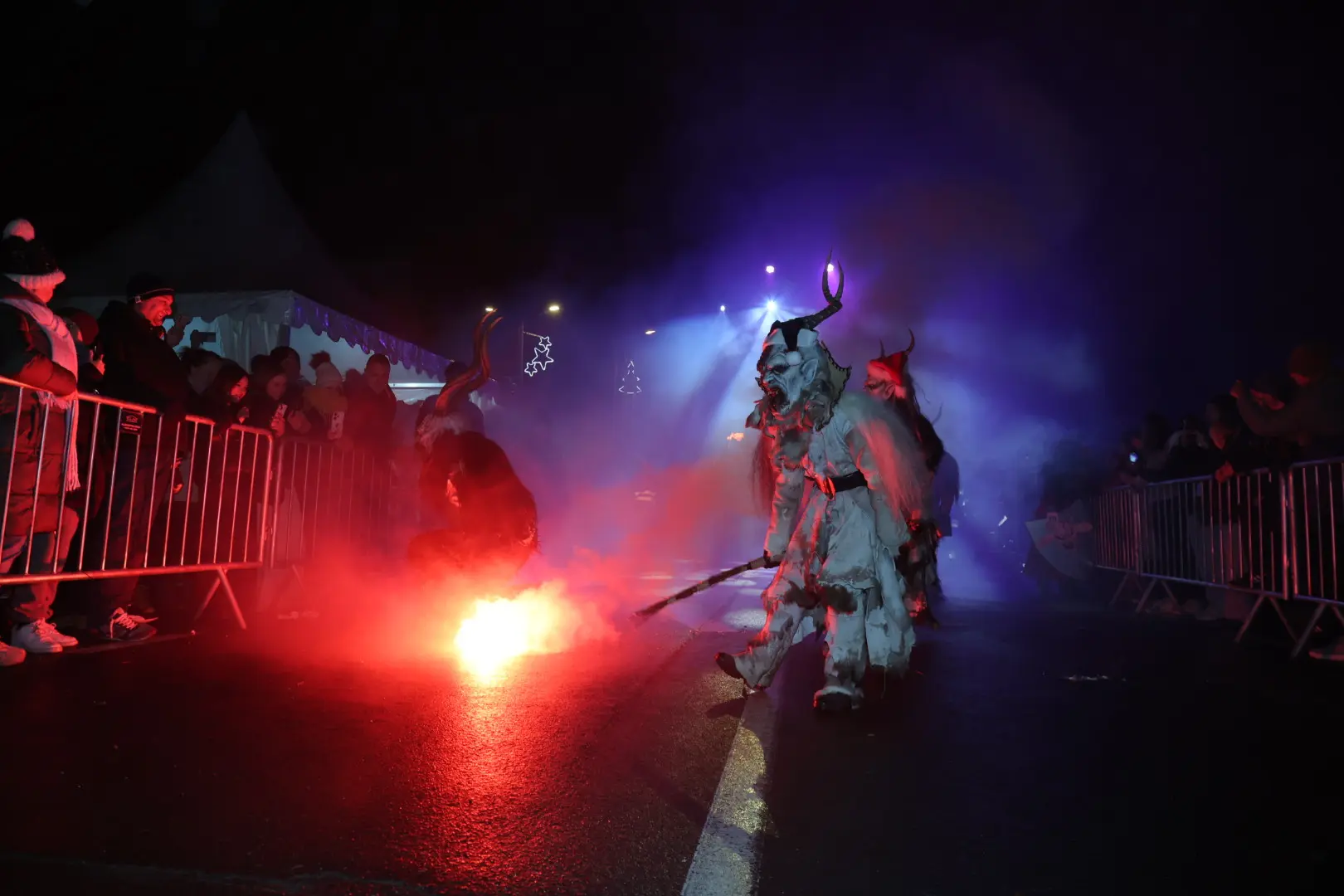 KRAMPUSLAUF SVETI MARTIN (60) KRAMPUSLAUF SVETI MARTIN (60)