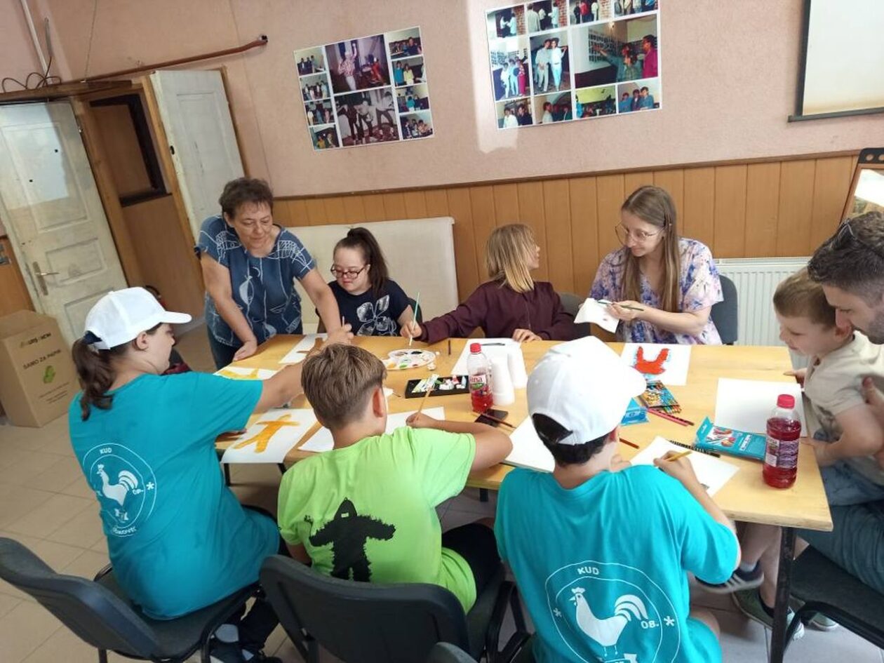 KREATIVNA PROSLAVA Udruga Ana oživjela Pikača slikarstvom, slamom i osmijesima (5)