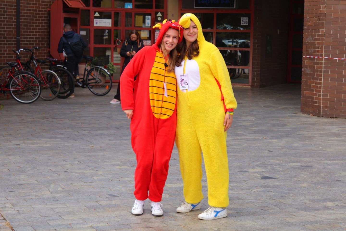 KRUG MIRA Djeca vrtića i škola ispunila središnji trg pjesmom i osmijehom (18)