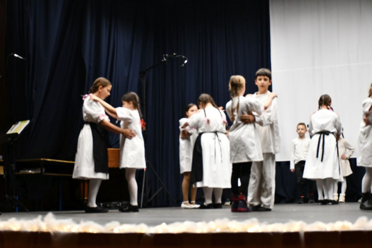 KUD Belica božićna priredba 2025 (57)