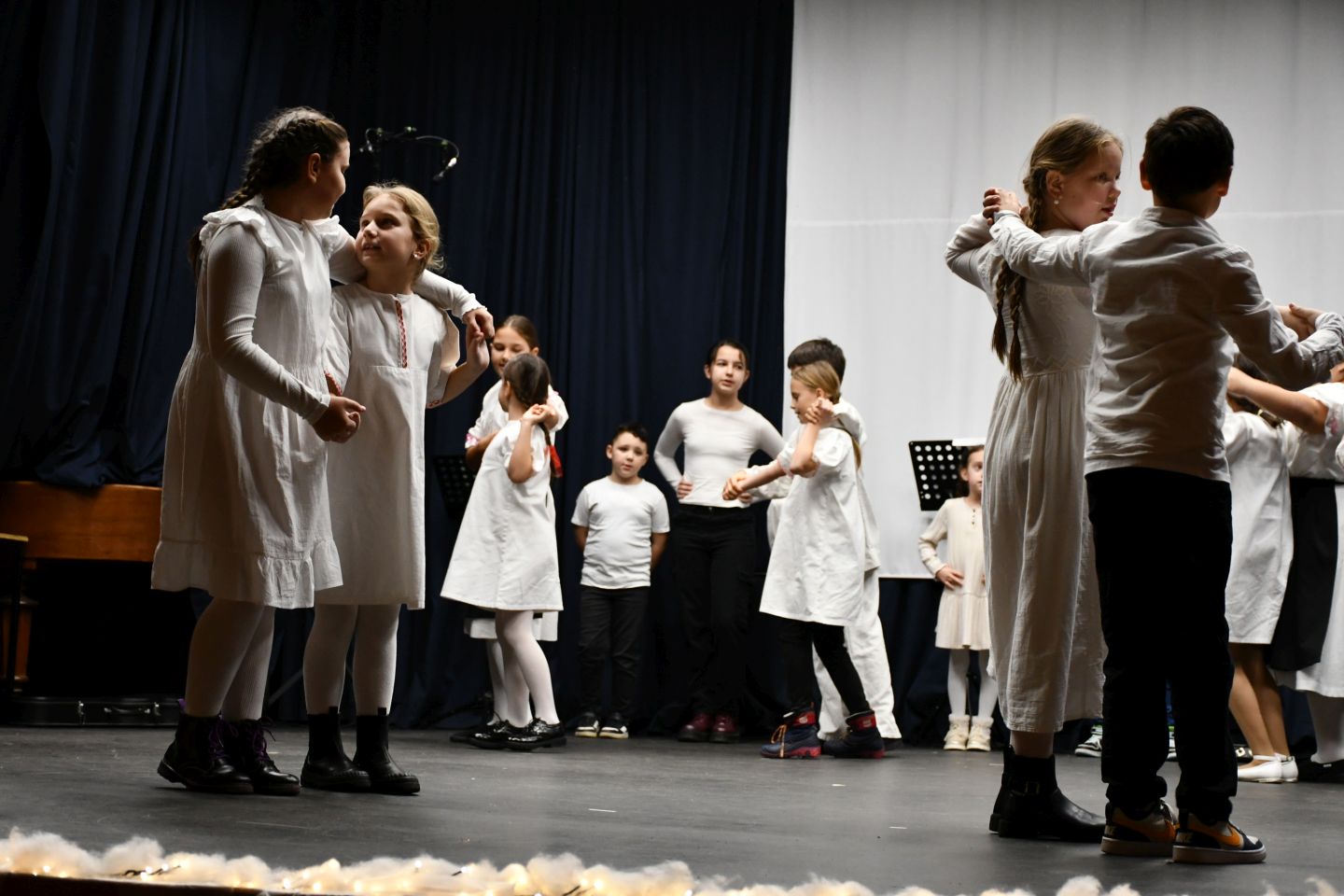 KUD Belica božićna priredba 2025 (60) KUD Belica božićna priredba 2025 (60)