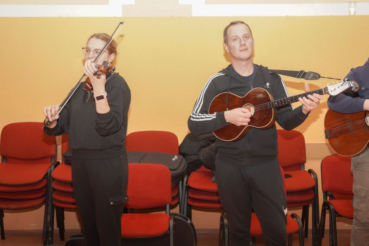 KUD Belica tamburaši (18)