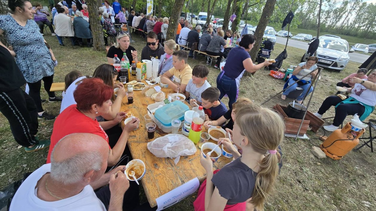 KUD Donji Vidovec kotlić (16)