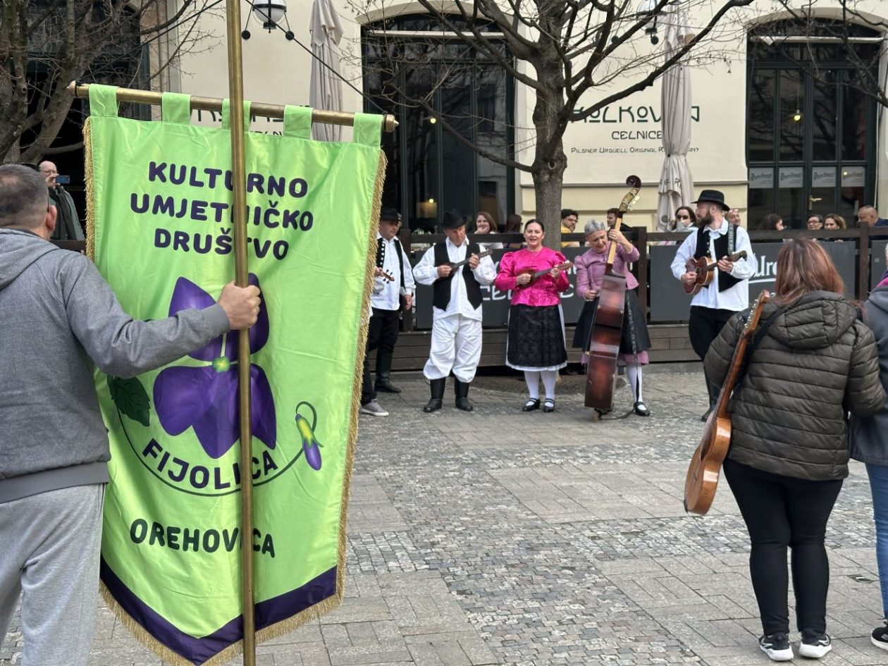 KUD Fijolica Orehovica Prag (18)