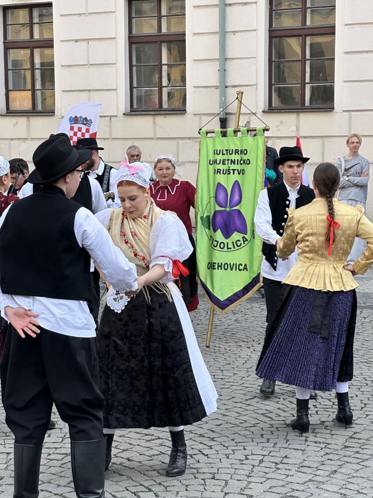 KUD Fijolica Orehovica Prag (5)