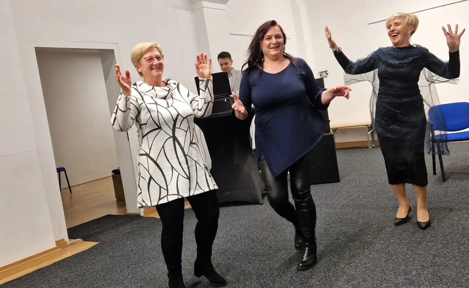 KUD MURA Sokolski dom u znaku oproštaja od godine Posebna večer za pamćenje (36)