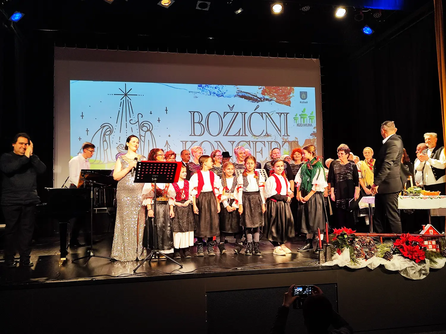 KUD Mura, Božićni koncert 2024 (10)