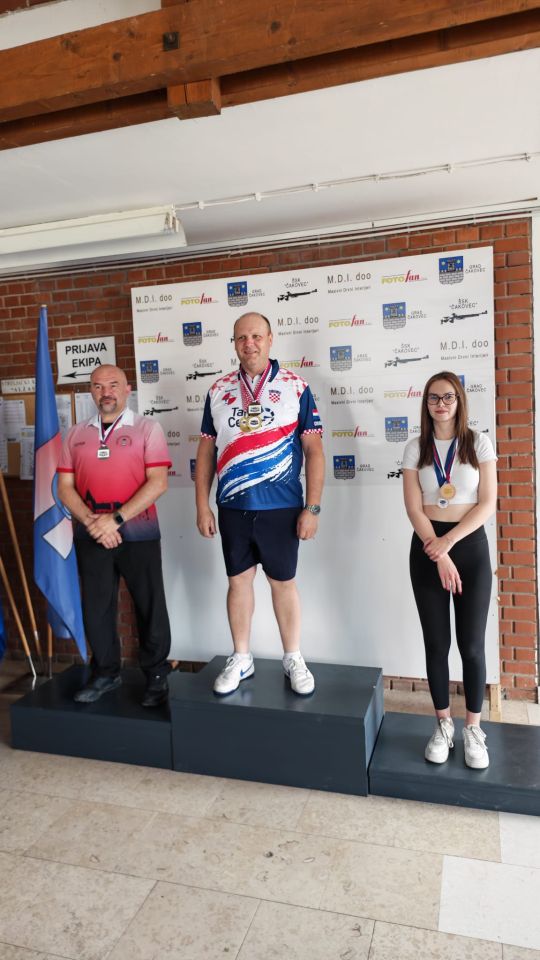 KUP GRADA Velika berba medalja za Streljačko društvo Mihovil! (6)