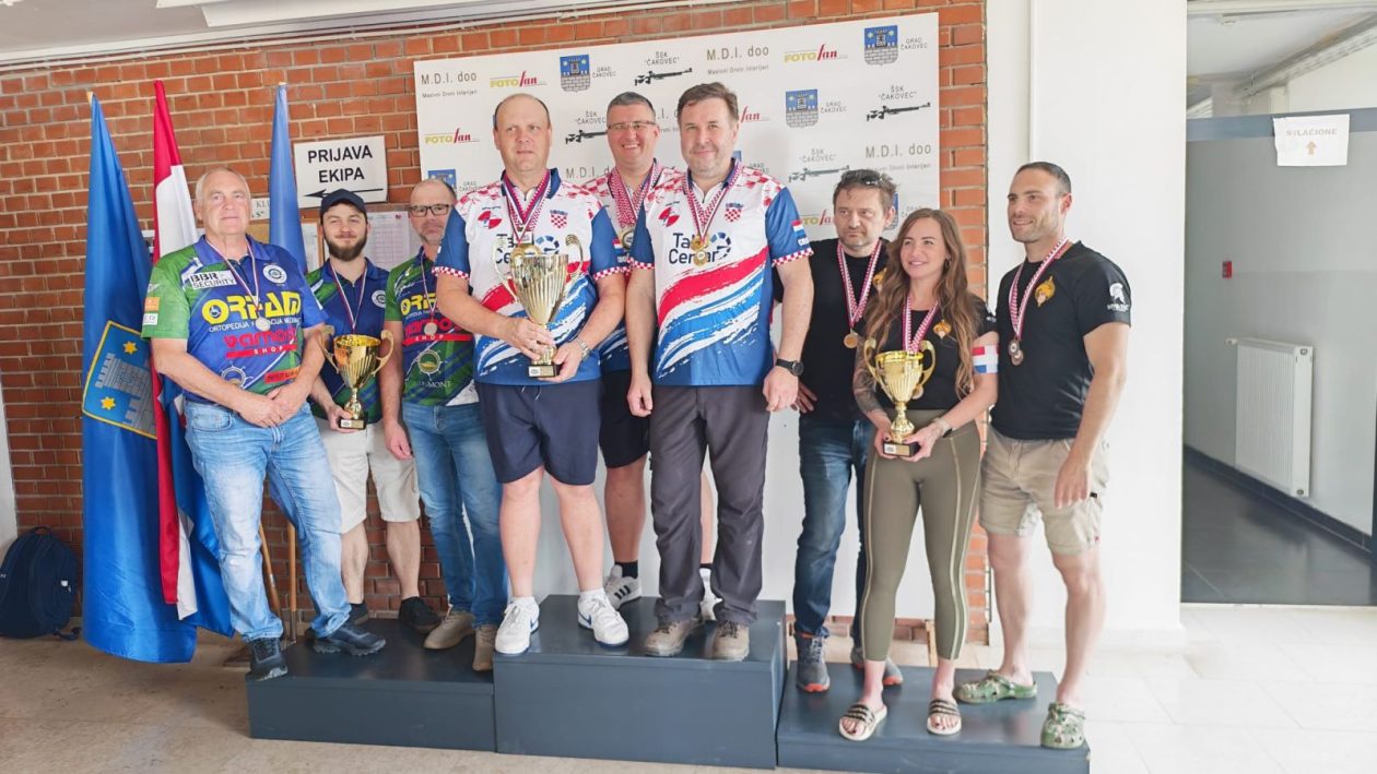 KUP GRADA Velika berba medalja za Streljačko društvo Mihovil! (9)