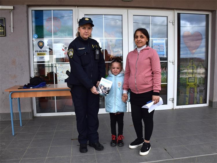 KURŠANEC Policija u vrtiću educirala roditelje o sigurnosti djece u prometu (5)
