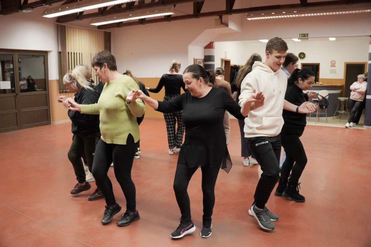 KUU zasadbreg folklor proba (13)