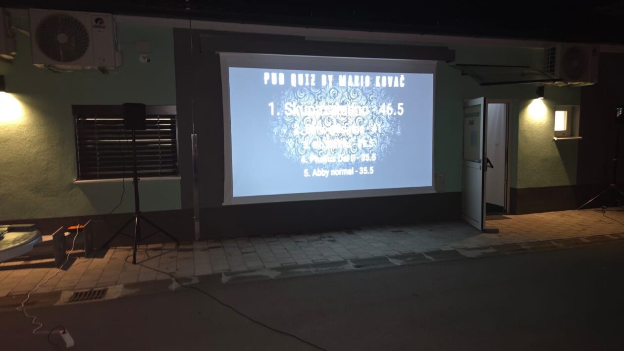 KVIZ POD ZVIJEZDAMA Mario Kovač razveselio Mursko Središće, pobjedu odnijela ekipa ‘Skupazajedno’ (2) KVIZ POD ZVIJEZDAMA Mario Kovač razveselio Mursko Središće, pobjedu odnijela ekipa ‘Skupazajedno’ (2)