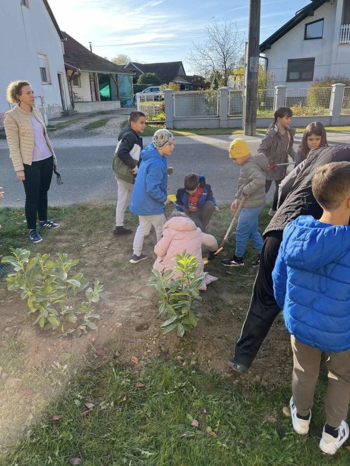 Kapela Uzvišenja sv. Križa u Pušćinama – udruga žena Puščine 3