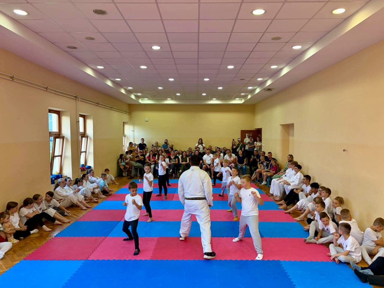 Karate klub Mihovil (2) Karate klub Mihovil (2)