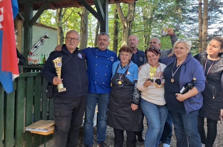 Karlovački Pinkleci blistali na memorijalnom Bogračfestu (11)