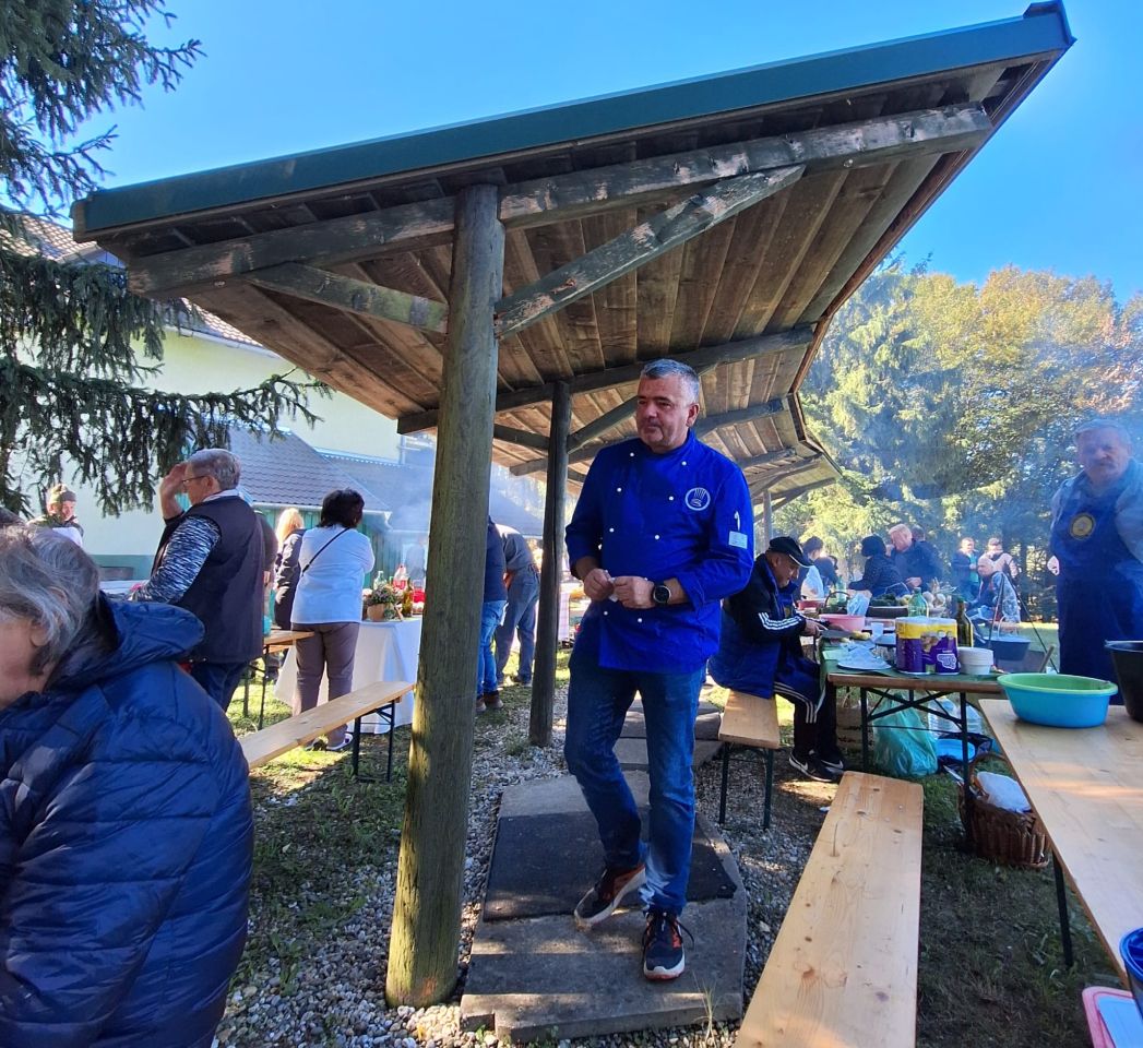 Karlovački Pinkleci blistali na memorijalnom Bogračfestu (3) Karlovački Pinkleci blistali na memorijalnom Bogračfestu (3)