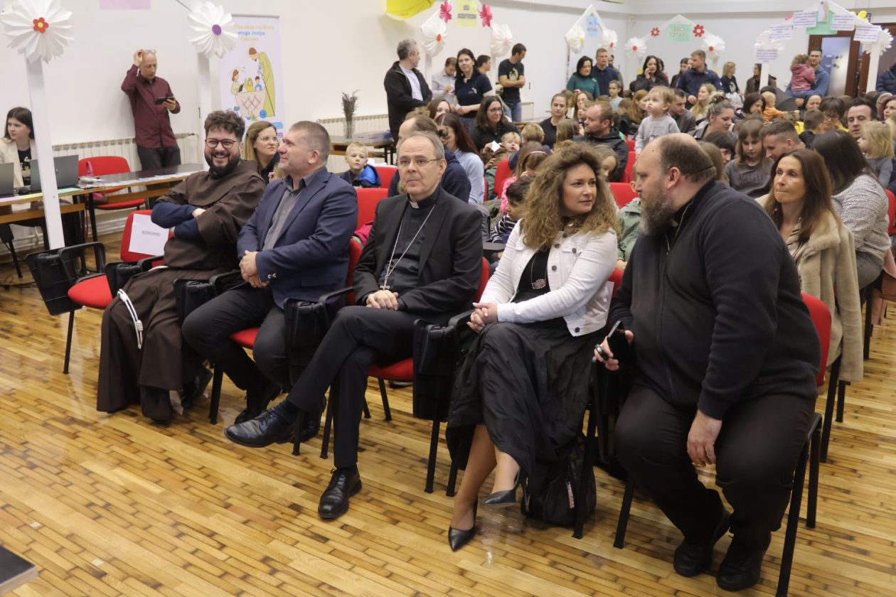 Katolička škola Čakovec (2) Katolička škola Čakovec (2)