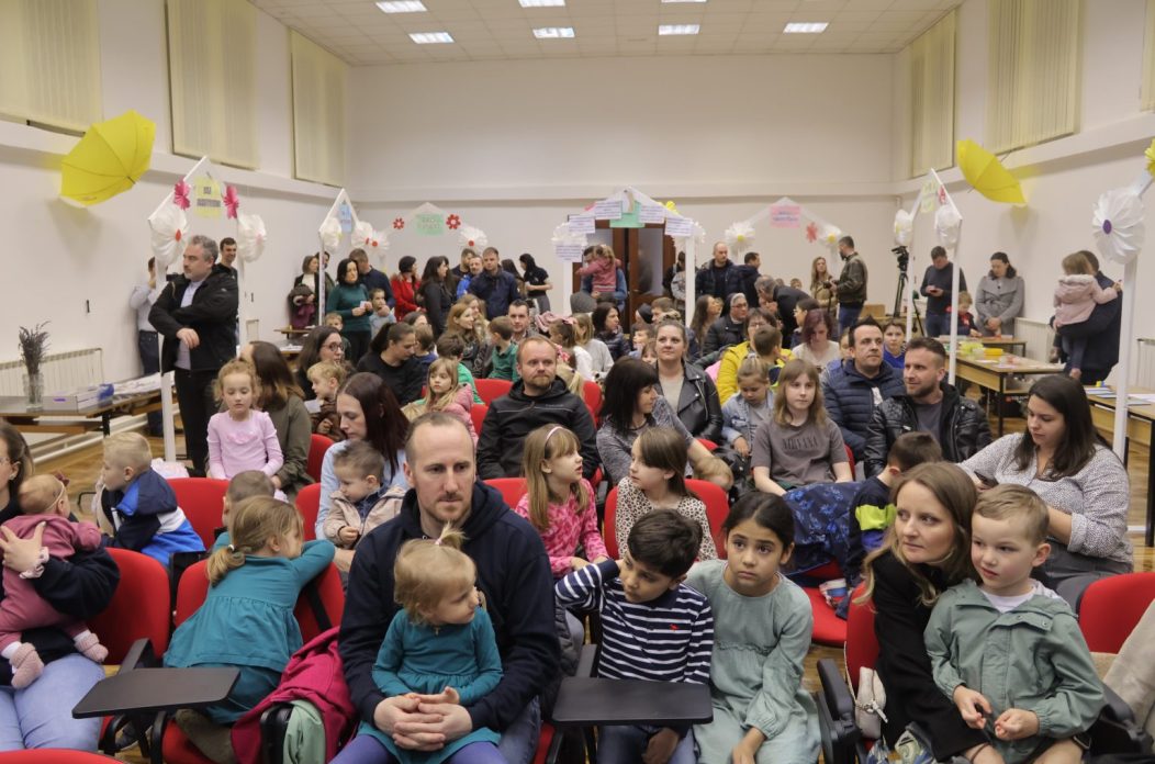 Katolička škola Čakovec (3) Katolička škola Čakovec (3)