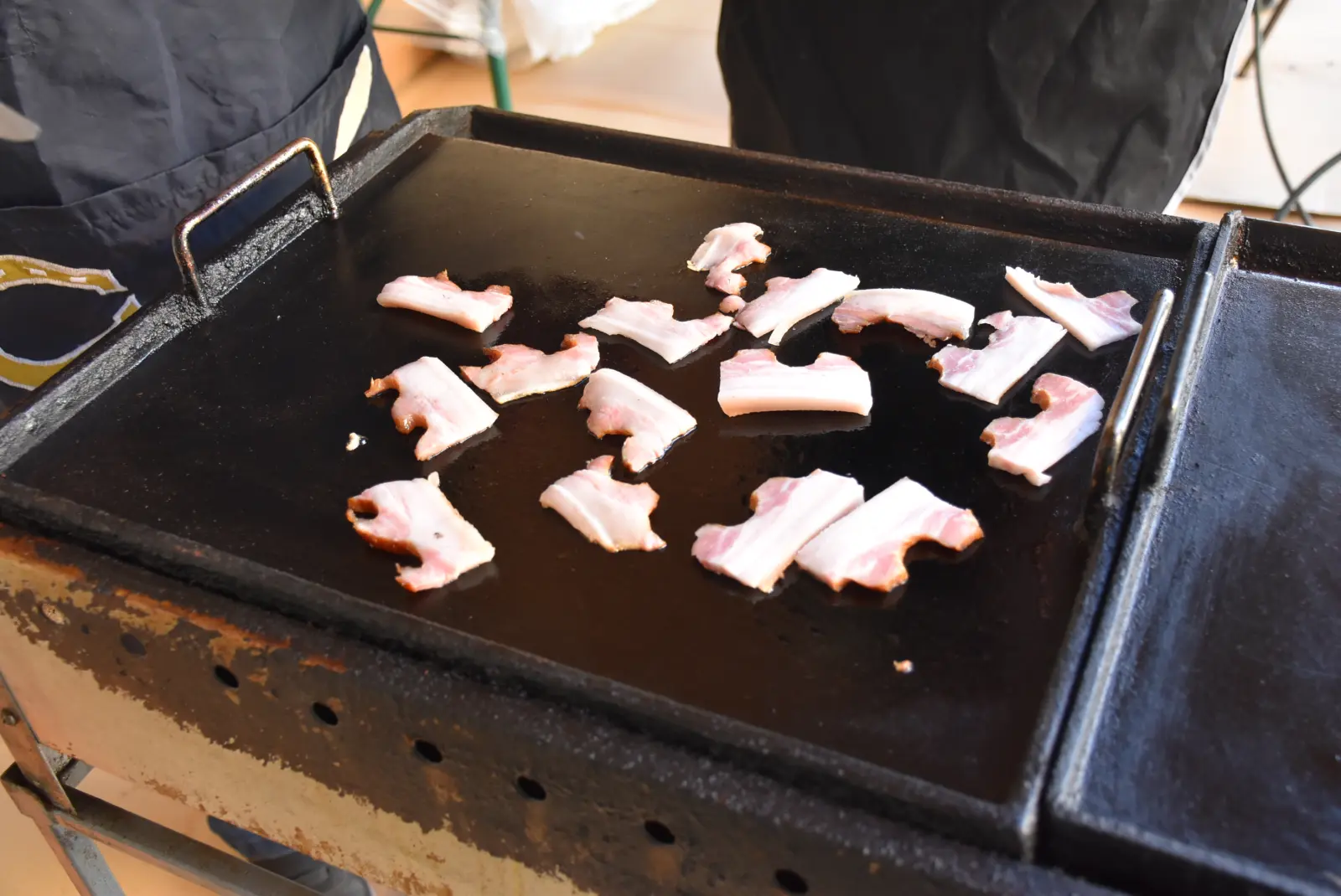 Kestenijada Strahoninec 2024 (10)špek Kestenijada Strahoninec 2024 (10)špek