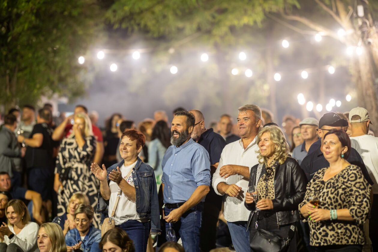 Klapa iskon Terca art 23