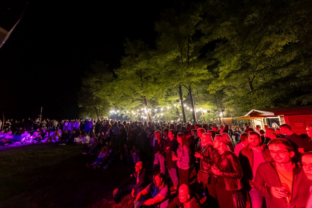 Klapa iskon Terca art 25