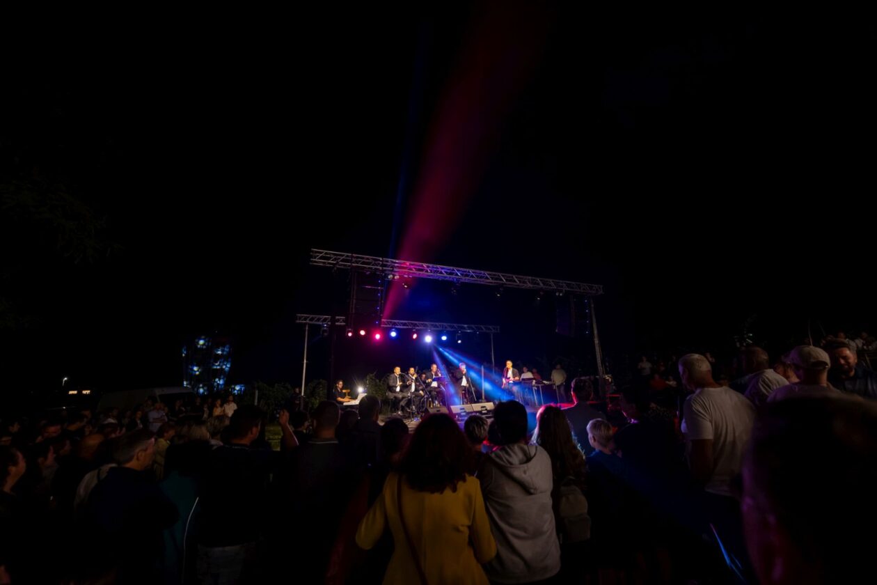 Klapa iskon Terca art 30