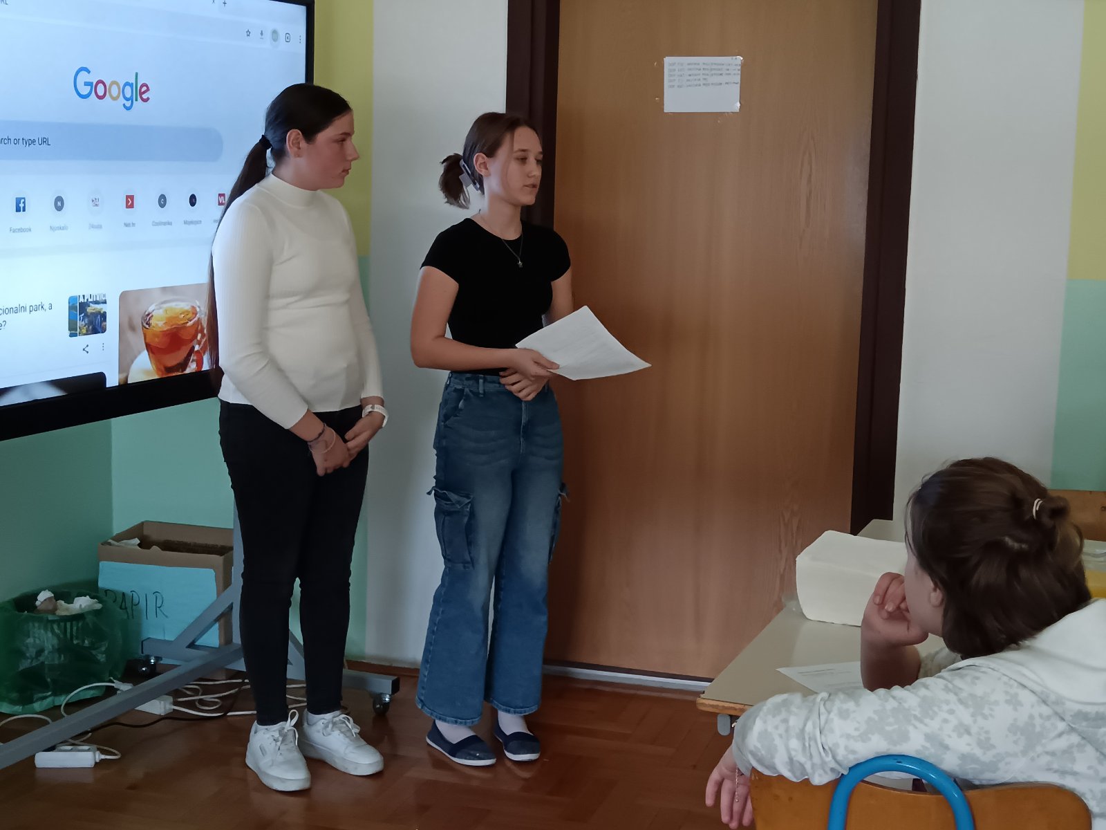 Klara i Valerija (11) Klara i Valerija (11)