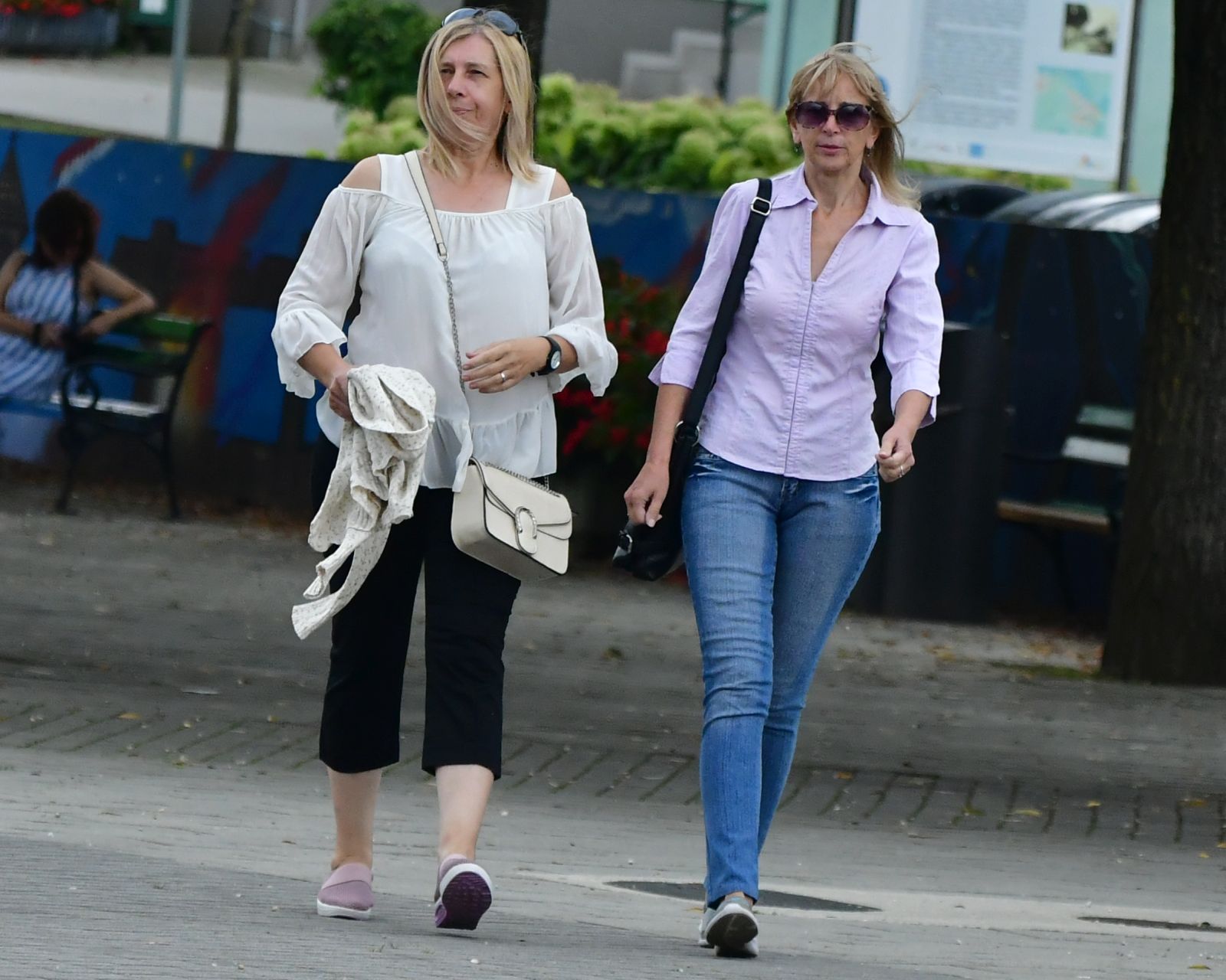 Kliko uz Muru 1409 12