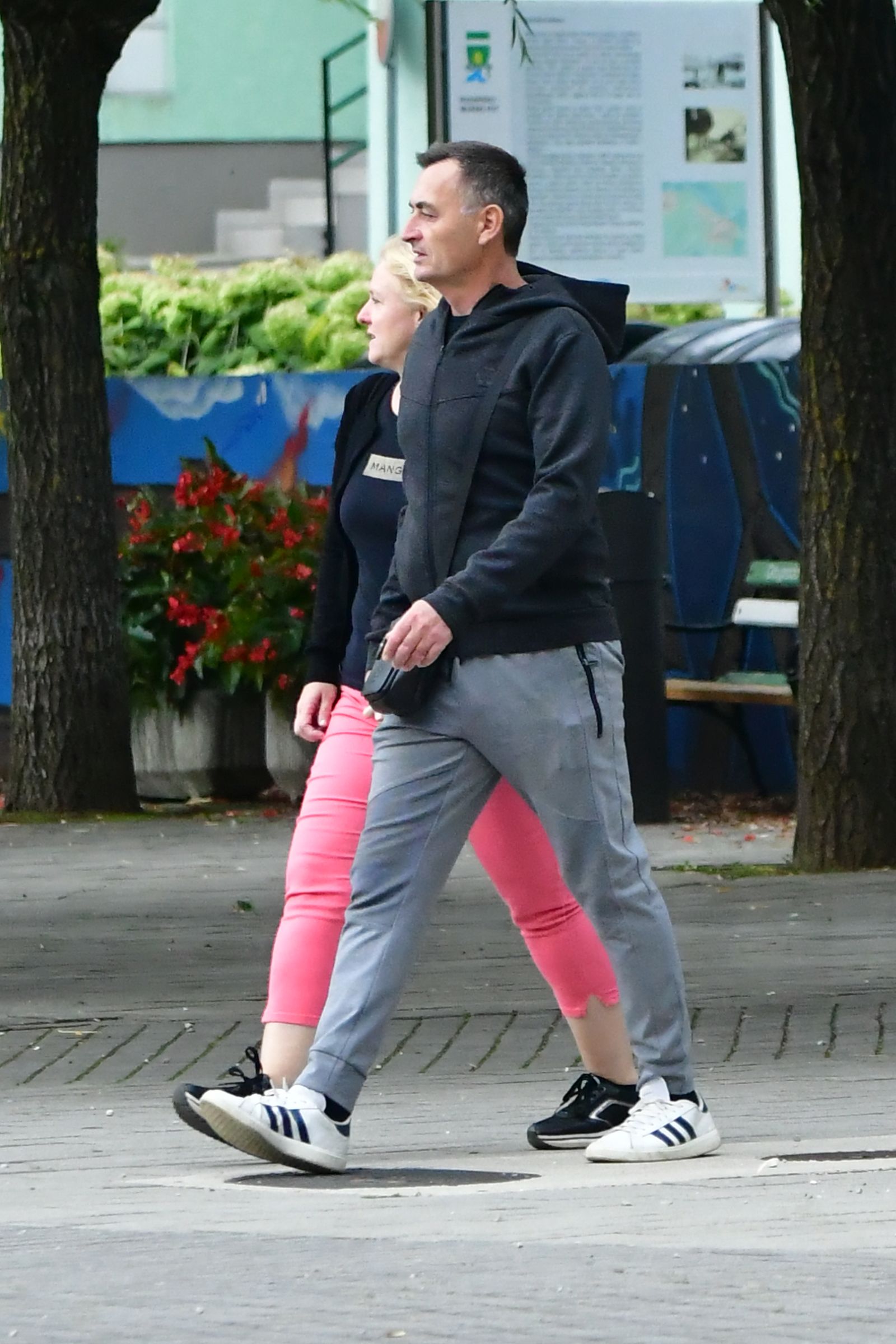 Kliko uz Muru 1409 23